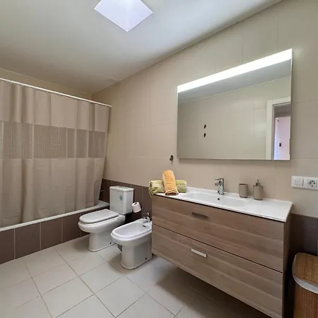 Eslanzarote La Marquesa House, Super Wifi Holiday home Playa Blanca (Lanzarote)